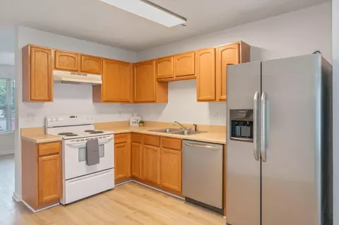 Kitchen - 109 Swaying Pine Ct, Crestview, FL 32539 photo 1 of 1