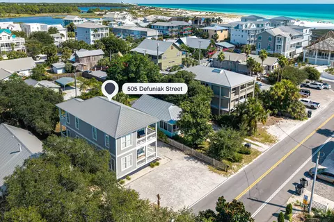 505 Defuniak St, Santa Rosa Beach, FL 32459