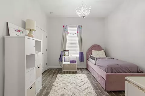 Bedroom - 331 Brushed Dunes Cir, Freeport, FL 32439 photo 3 of 4
