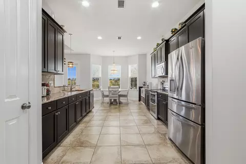 Kitchen - 331 Brushed Dunes Cir, Freeport, FL 32439 photo 3 of 3