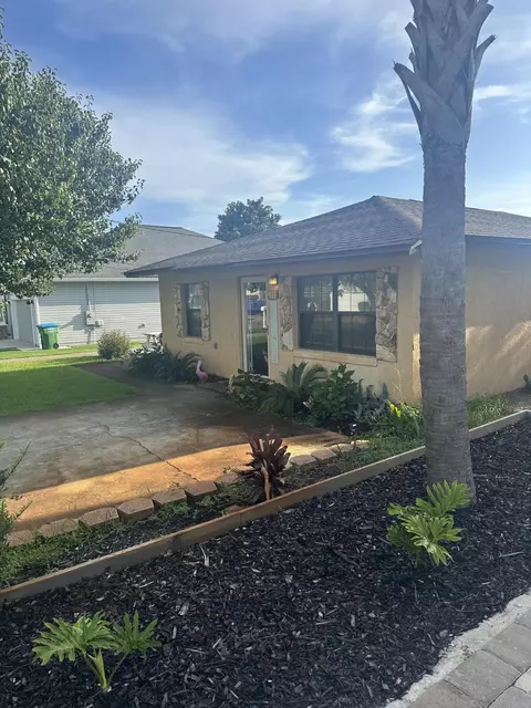 110 S Vestavia St, Panama City Beach, FL 32413
