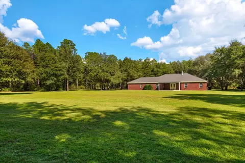 Exterior - 3161 Haylee Ln, Crestview, FL 32539 photo 13 of 17