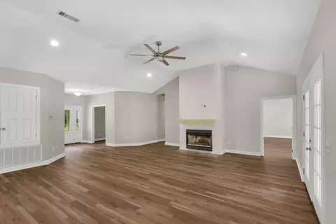 Living - 3161 Haylee Ln, Crestview, FL 32539 photo 1 of 5