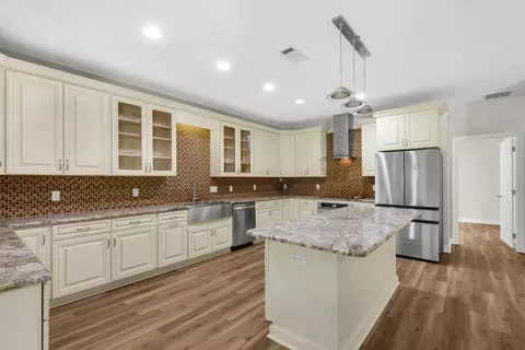 Kitchen - 3161 Haylee Ln, Crestview, FL 32539 photo 2 of 4
