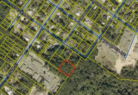 tbd 17th St, Defuniak Springs, FL 32435