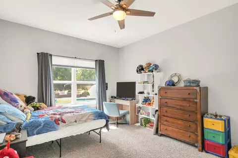 Bedroom - 2415 Dakota Way, Crestview, FL 32536 photo 6 of 9