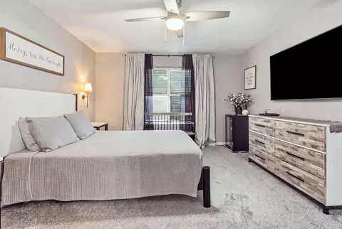 Bedroom - 284 Limestone Cir, Crestview, FL 32539 photo 2 of 7