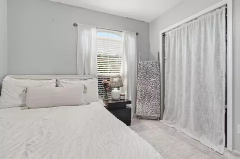Bedroom - 284 Limestone Cir, Crestview, FL 32539 photo 5 of 7