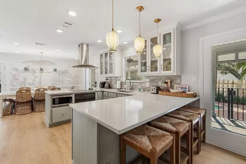 Kitchen - 115 Windancer Ln, Miramar Beach, FL 32550 photo 3 of 4