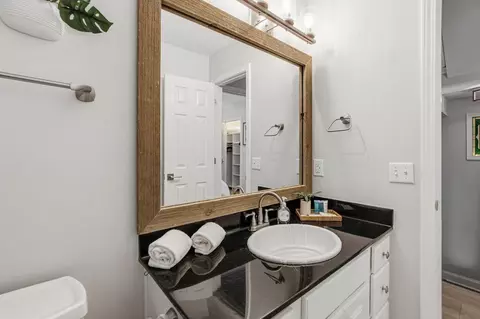 Bath - 115 Windancer Ln, Miramar Beach, FL 32550 photo 9 of 10