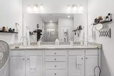 Bath - 60 Dusky Way, Freeport, FL 32439 photo 2 of 4