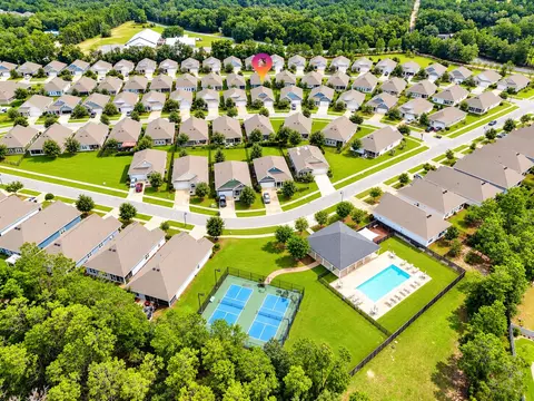 View/Area - 60 Dusky Way, Freeport, FL 32439 photo 4 of 14