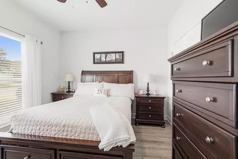 Bedroom - 60 Dusky Way, Freeport, FL 32439 photo 6 of 7