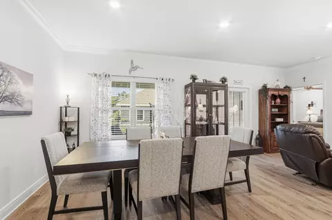 Dining - 60 Dusky Way, Freeport, FL 32439 photo 1 of 1