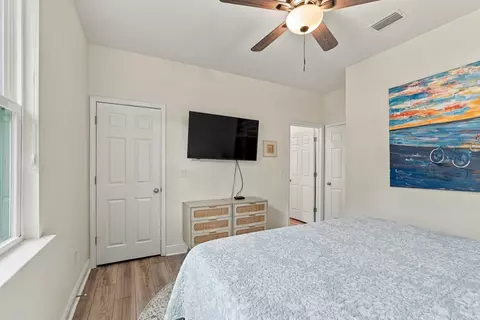 Bedroom - 253 Picnic Pl, Freeport, FL 32439 photo 5 of 5