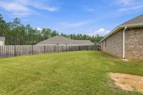 Exterior - 253 Picnic Pl, Freeport, FL 32439 photo 8 of 18