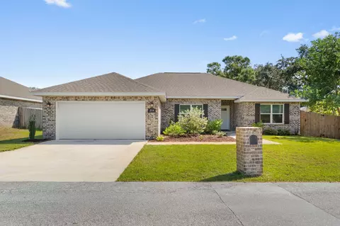 214 Squirrel Haven Rd, Mary Esther, FL 32569