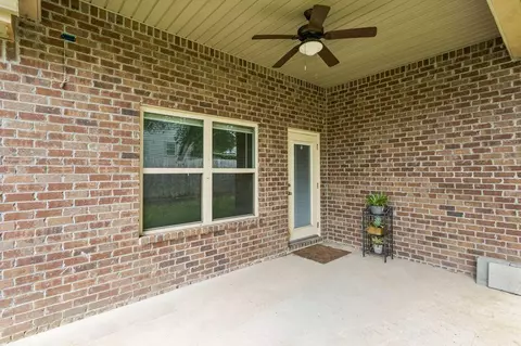 Exterior - 4569 Hermosa Rd, Crestview, FL 32539 photo 4 of 7