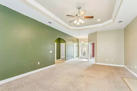 Living - 4569 Hermosa Rd, Crestview, FL 32539 photo 3 of 3