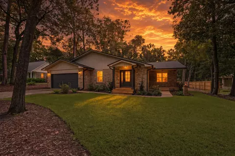 105 Drew Ct, Niceville, FL 32578