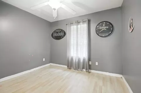 Bedroom - 4237 Melton Rd, Milton, FL 32583 photo 8 of 9