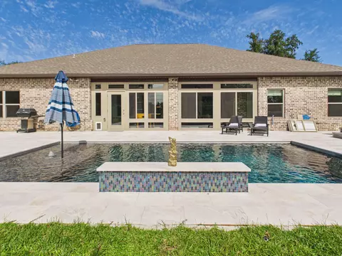 6996 Turnberry Cir, Navarre, FL 32566
