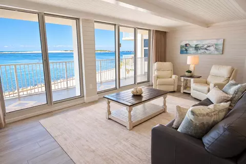 150 Gulf Shore Dr #201, Destin, FL 32541