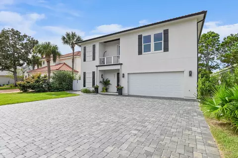 691 Emerald Bay Dr, Destin, FL 32541