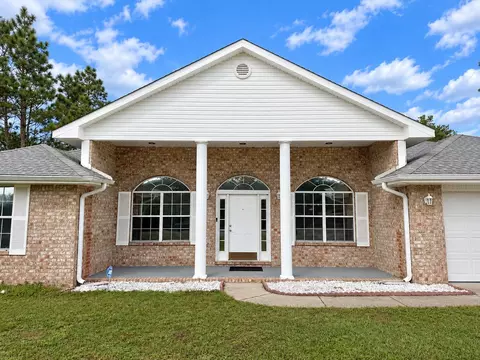 Exterior - 4172 Big Buck Trl, Crestview, FL 32539 photo 1 of 10