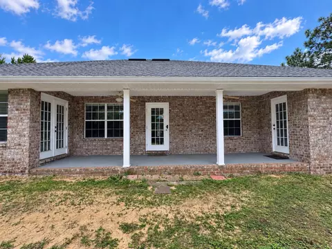 Exterior - 4172 Big Buck Trl, Crestview, FL 32539 photo 4 of 10
