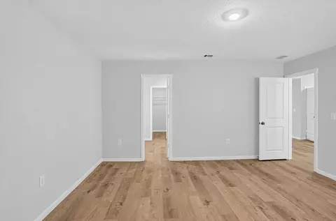 Bedroom - 5006 Myrtle Loop #HS 29, Crestview, FL 32539 photo 2 of 5