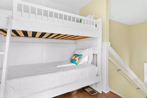 Bedroom - 4491 Ocean View Dr, Destin, FL 32541 photo 9 of 9