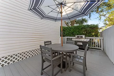 Exterior - 4491 Ocean View Dr, Destin, FL 32541 photo 13 of 14