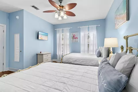 Bedroom - 4491 Ocean View Dr, Destin, FL 32541 photo 7 of 9