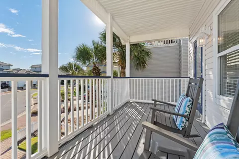 Exterior - 4491 Ocean View Dr, Destin, FL 32541 photo 5 of 14