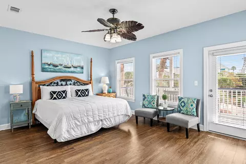 Bedroom - 4491 Ocean View Dr, Destin, FL 32541 photo 3 of 9