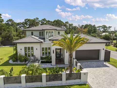 14 Walnut St, Santa Rosa Beach, FL 32459