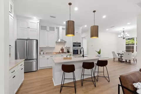 Kitchen - 708 Forest St, Destin, FL 32541 photo 1 of 9