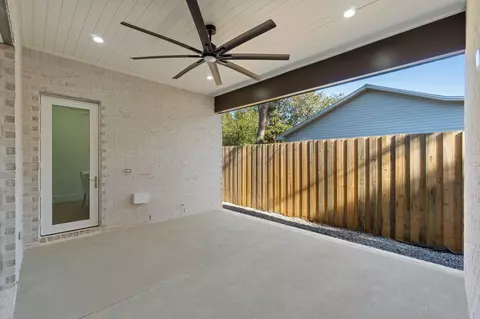 Exterior - 708 Forest St, Destin, FL 32541 photo 5 of 8