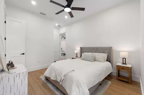 Bedroom - 708 Forest St, Destin, FL 32541 photo 4 of 6