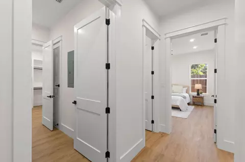 Entry Way - 708 Forest St, Destin, FL 32541 photo 10 of 10