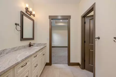 Bath - 1435 Aaron Baker Rd, Baker, FL 32531 photo 6 of 8