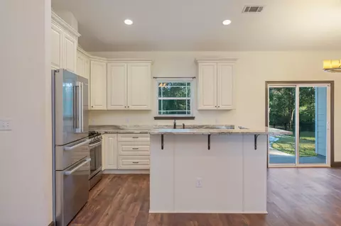 Kitchen - 1435 Aaron Baker Rd, Baker, FL 32531 photo 5 of 5