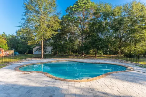 Exterior - 1435 Aaron Baker Rd, Baker, FL 32531 photo 6 of 14
