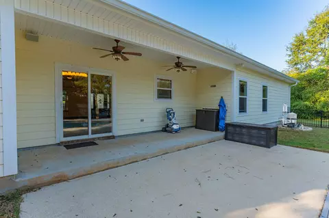 Exterior - 1435 Aaron Baker Rd, Baker, FL 32531 photo 5 of 14