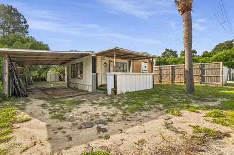 321 Palm Dr, Panama City Beach, FL 32413
