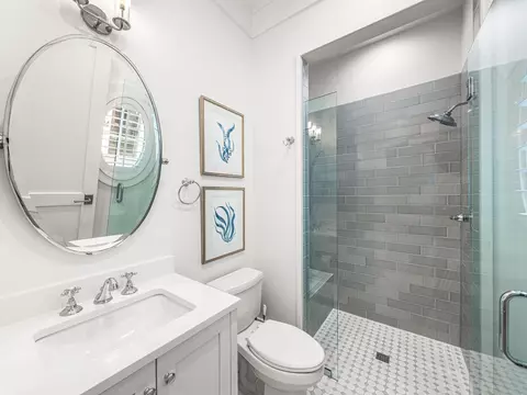 Bath - 125 Coopersmith Ln, Watersound, FL 32461 photo 5 of 12