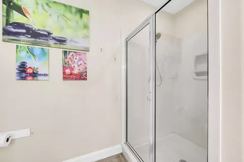 Bath - 4217 Jade Loop, Destin, FL 32541 photo 4 of 4