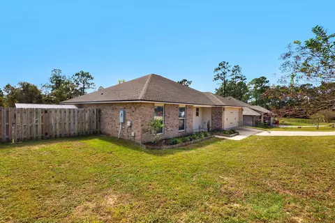 Exterior - 420 Scooter Cv, Crestview, FL 32539 photo 4 of 8