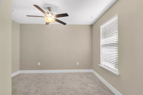 Bedroom - 420 Scooter Cv, Crestview, FL 32539 photo 5 of 6
